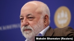 Russian businessman Viktor Vekselberg (file photo)