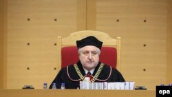 Polish Constitutional Tribunal chairman, Judge Andrzej Rzeplinski (file photo)