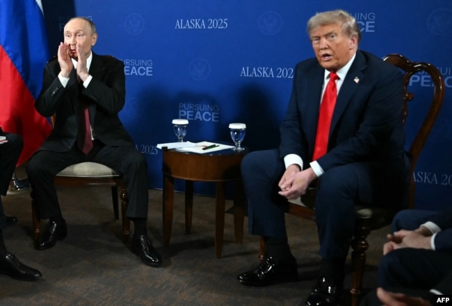 Під час зустрічі Дональда Трампа з Володимиром Путіним. Анкорідж, Аляска, США. 15 серпня 2025 року