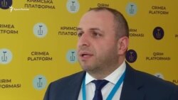 «İnsanlar adalet istey» – Rustem Umerov «Qırım platformasınıñ» işi aqqında (video)