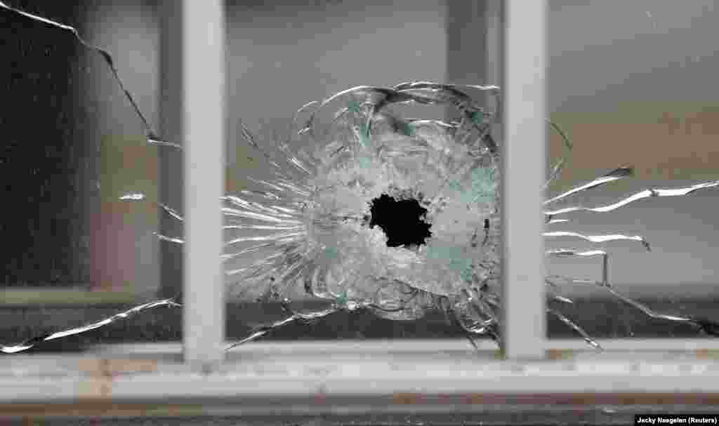 Офис редакции&nbsp;​Charlie Hebdo после нападения террористов