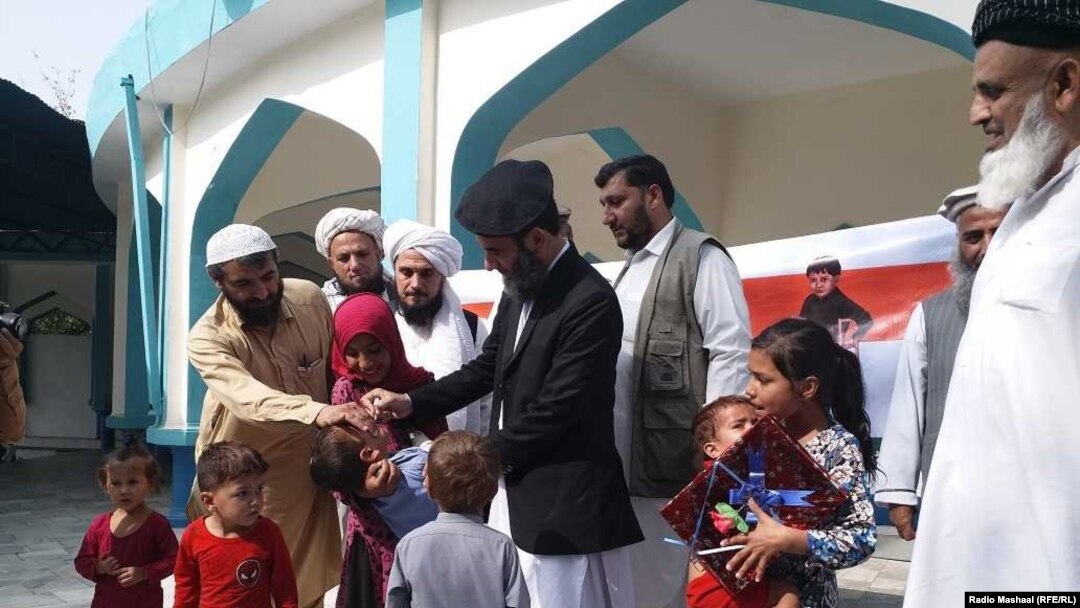 په ننګرهار کې د ګوزڼ پرضد کمپاین.