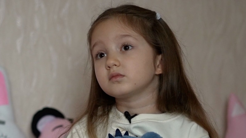 A 5-Year-Old’s Poems Go Viral As Her Grandfather Defends Ukraine