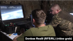 Екіпаж українського дрона-перехоплювача P1 Sun в пошуках цілі