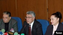 «Milli həmrəylik və demokratik dirçəliş uğrunda» vətəndaş xartiyası təqdim olundu