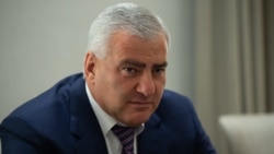 Սամվել Կարապետյանին տեղափոխել են ԱԱԾ մեկուսարան, նա շարունակում է ուղերձներ հղել