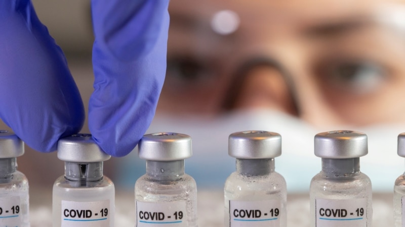 Ministerul Sănătății spune că are asigurate vaccinuri anti-COVID-19 pentru 70% din populație