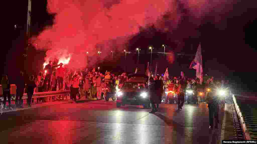 U Novi Sad prva je stigla grupa studenata iz Novog Pazara na jugozapadu Srbije koja je na put dug 400 kilometara krenula pre 16 dana.