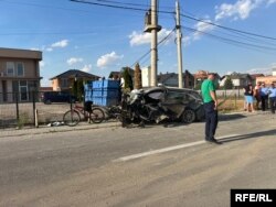 Një makinë që u përfshi në aksidentin afër Sllatinës.