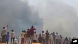 VIDEO Un avion cu 244 de persoane la bord s-a părbușit în India