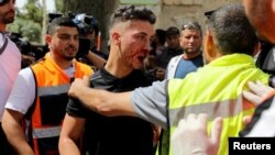 Confruntări între poliția israeliană și palestinieni la Moscheea Al-Aqsa din Ierusalim, 10 mai 2021.