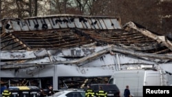 Полиция на месте пожара в Пардубице