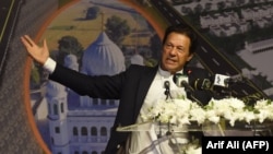 د پاکستان حکومت وايي وزیراعظم عمران خان د جنورۍ پر ۱۳مه د مومندو ډیم کار پیلولو پرانیسته کوي