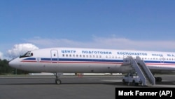 Un avion rusesc de recunoaștere Tu-154 la Anchorage, în Alaska, în cadrul programului de patrulare Open Skies, la 10 iunie 2004.