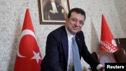 Gradonačelnik Istanbula Ekrem Imamoglu tokom intervjua za Rojters u Istanbulu, 8. januar 2024. 