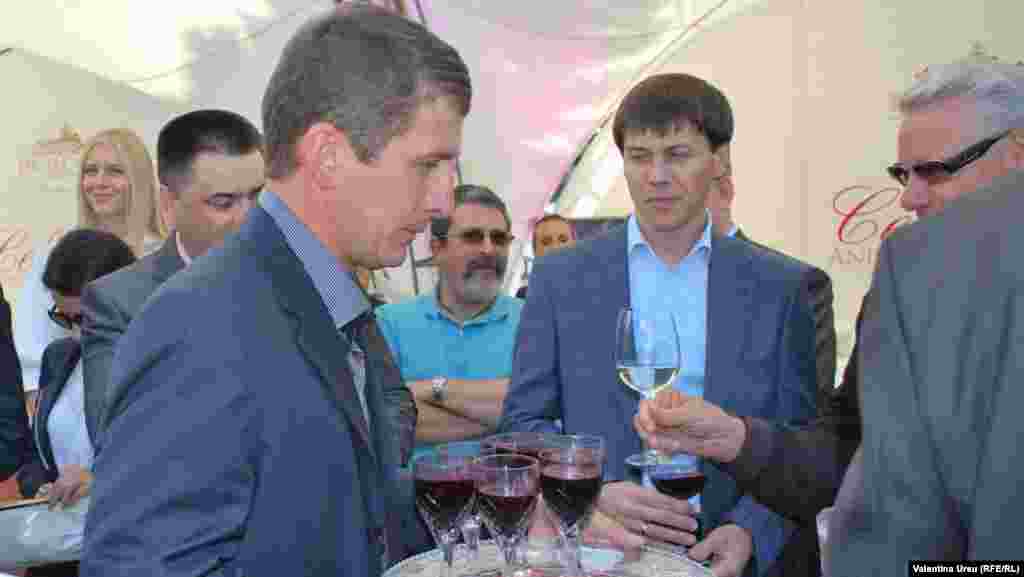 Serioasa &icirc;ndeletnicire a degustatului...