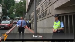 Hong Kong Protesters Show Support For Snowden