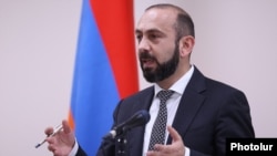 Armenia - Foreign Minister Ararat Mirzoyan speaks during a news conference in Yerevan, January 8, 2024.