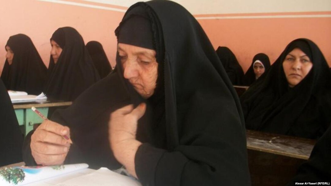 کلاس‌های سوادآموزی