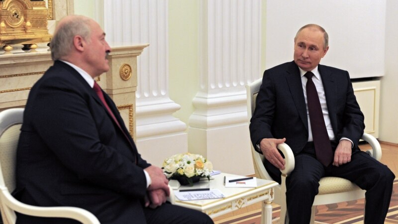 Presa internațională: următoarea mișcare a lui Putin și un elogiu birocrației