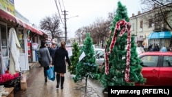 Предновогодний Симферополь, иллюстрационное фото