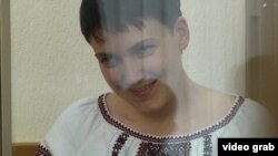 Надежда Савченко в суде Донецка Ростовской области 