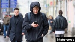 Moskvada istifadəçilər mobil internetdə fasilələrdən şikayət edirlər.