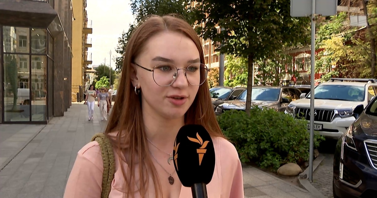 For Ukrainian Civilians, Talk Of Zelenskyy-Putin Summit Brings Little Hope