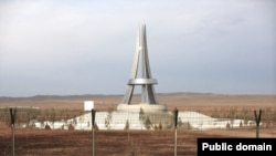 "Достук" стелласы.