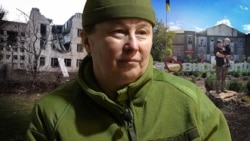 Операційна медсестра Зоя Ковалець та окуповане Високопілля на Херсонщині (фотоклаж)