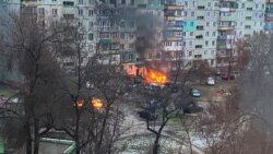 Blocuri de locuințe bombardate la Mariupol, 3 martie 2022