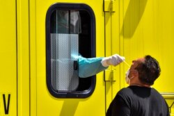 Коронавирусты анықтайтын тест орталығы. Көрнекі сурет.