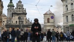 «Кількість травмованих внаслідок атаки безпілотників по Львівщині зросла до 26», – повідомив 24 березня очільник ОВА Максим Козицький.=