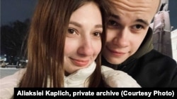 Былы палітвязень Аляксей Капліч са сваёй украінскай дзяўчынай Дыянай, фота з прыватнага архіву