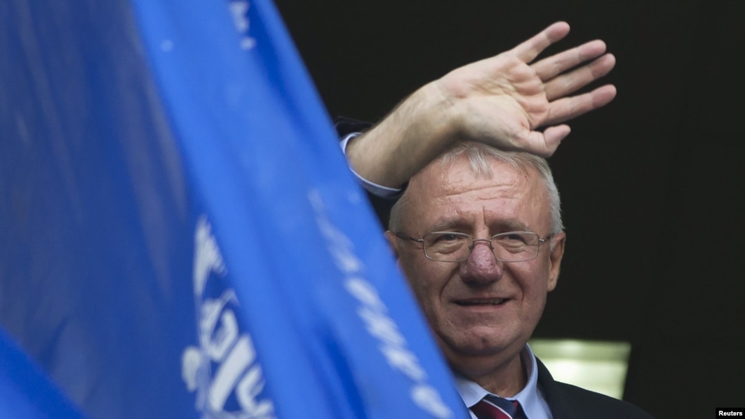 Vojislav Šešelj