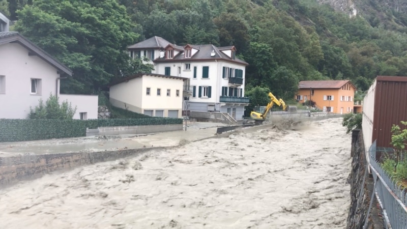 کشته‌ شدن هفت نفر بر اثر طوفان در فرانسه و سوئیس
