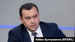 Темир Жумақадиров.