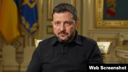 Президент зазначив, що просив Єврокомісію наблизити другий транш з кредиту на 90 мільярдів євро
