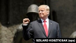 Трамп Варшавада кайрылуу жасап атат