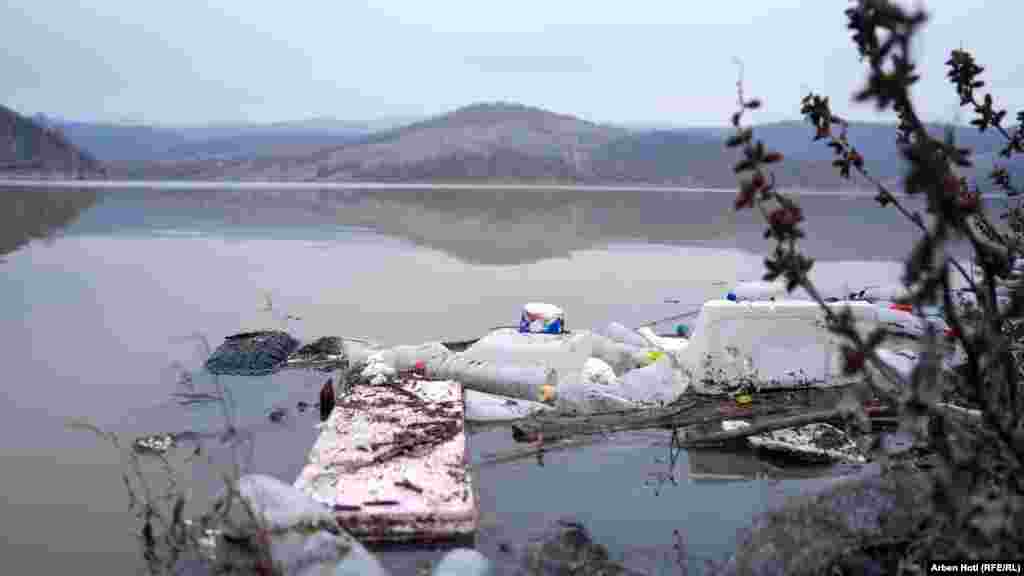 Liqeni i Badocit u ndërtua në vitet '60 për furnizimin me ujë të pijshëm të Prishtinës. 