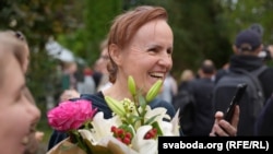 Людміла Чэкіна пасьля вызваленьня. Вільня, 16 верасьня 2026