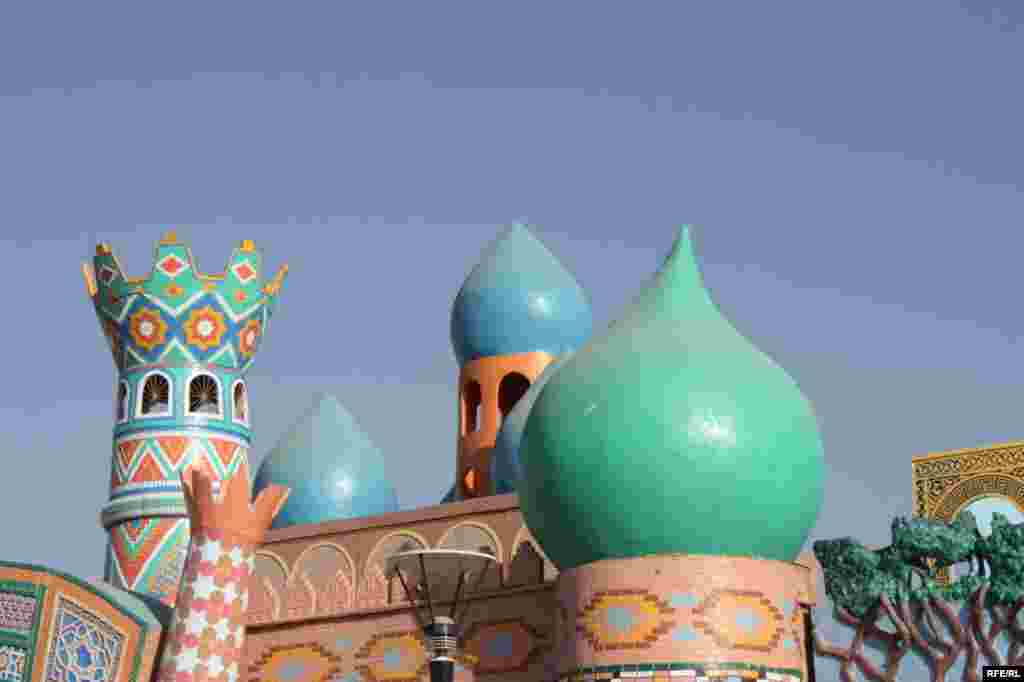 Бузургтарин тафреҳгоҳи атфол #43