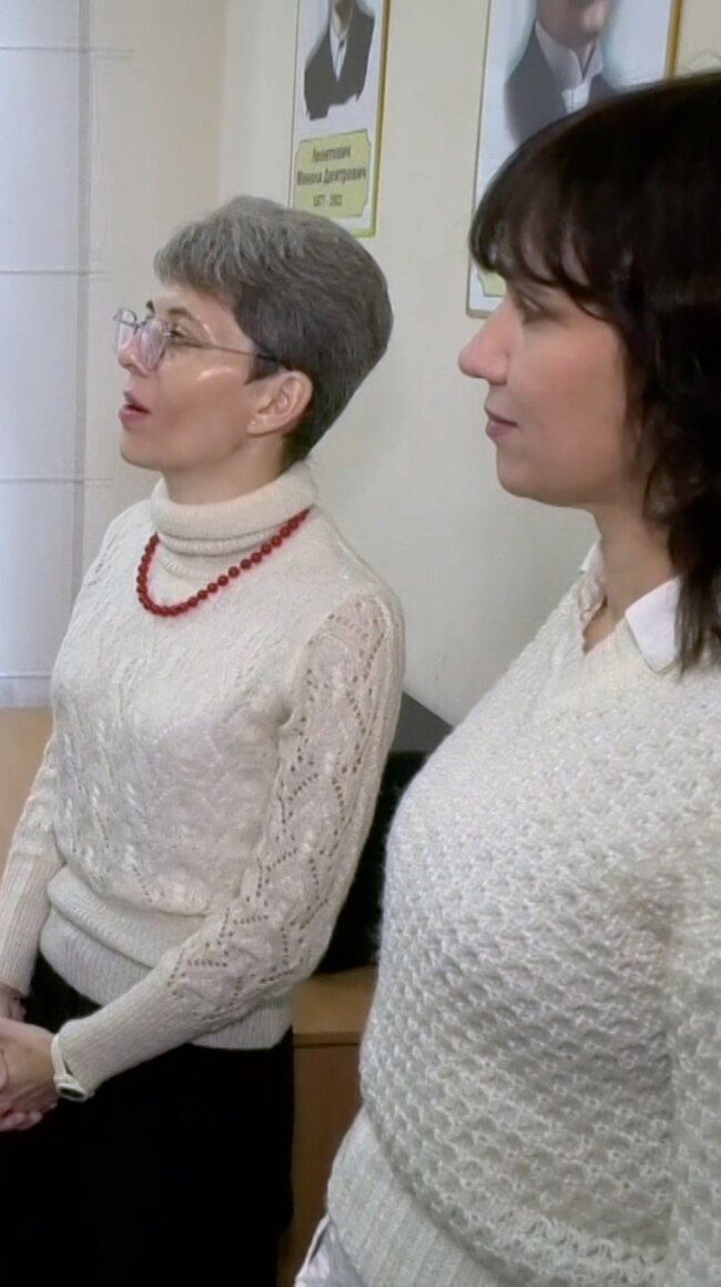 Ukraine's Carol Of The Bells Still Rings In War-Torn Birthplace
