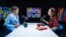 Olga Terzi (stânga), doctorandă și angajată a Agenției Naționale a Arhivelor, discută cu autoarea podcastului Laboratorul Social, Victoria Coroban