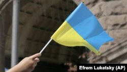 15-річна дівчина – неповнолітня, покарати можуть її батьків