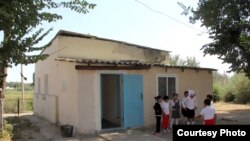 Qırğızıstanda məktəb