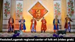 Народний вокальний ансамбль «Козаченьки» з Біловодська на концерті в травні 2020 року