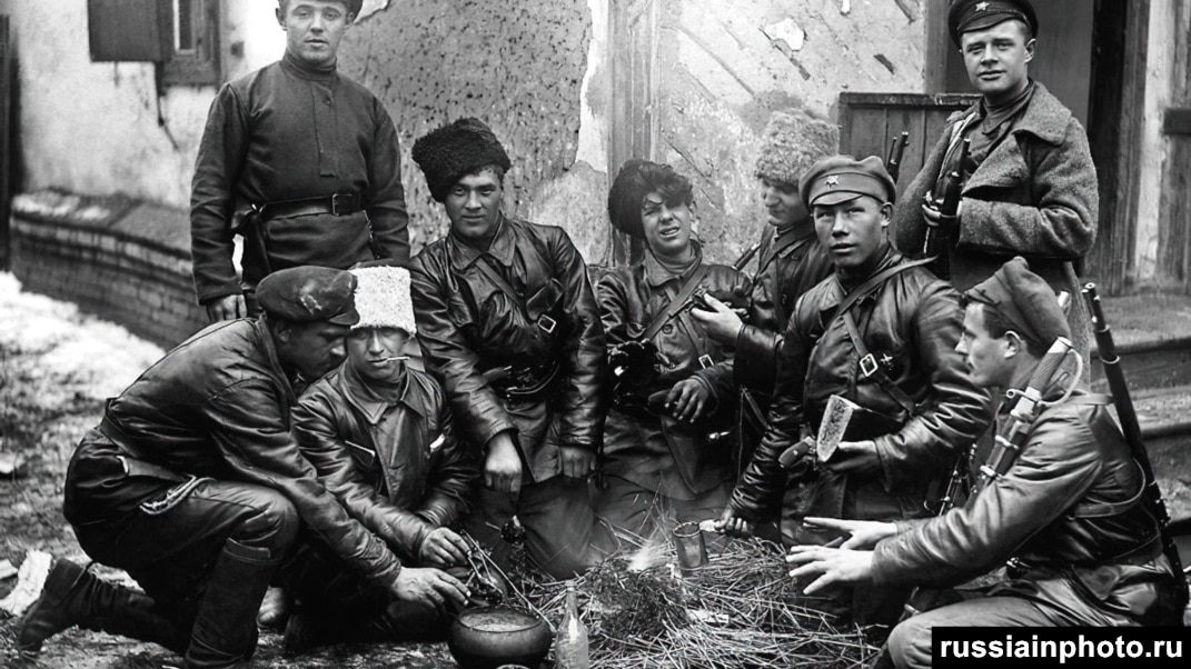 Әкесі мен қызы порно видео көреді