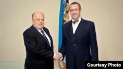 Сустрэча прэзыдэнта Эстоніі Томаса Хендрыка Ільвэса і Станіслава Шушкевіча