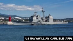 ناو آمریکایی در پایگاه دریایی در کره جنوبی
